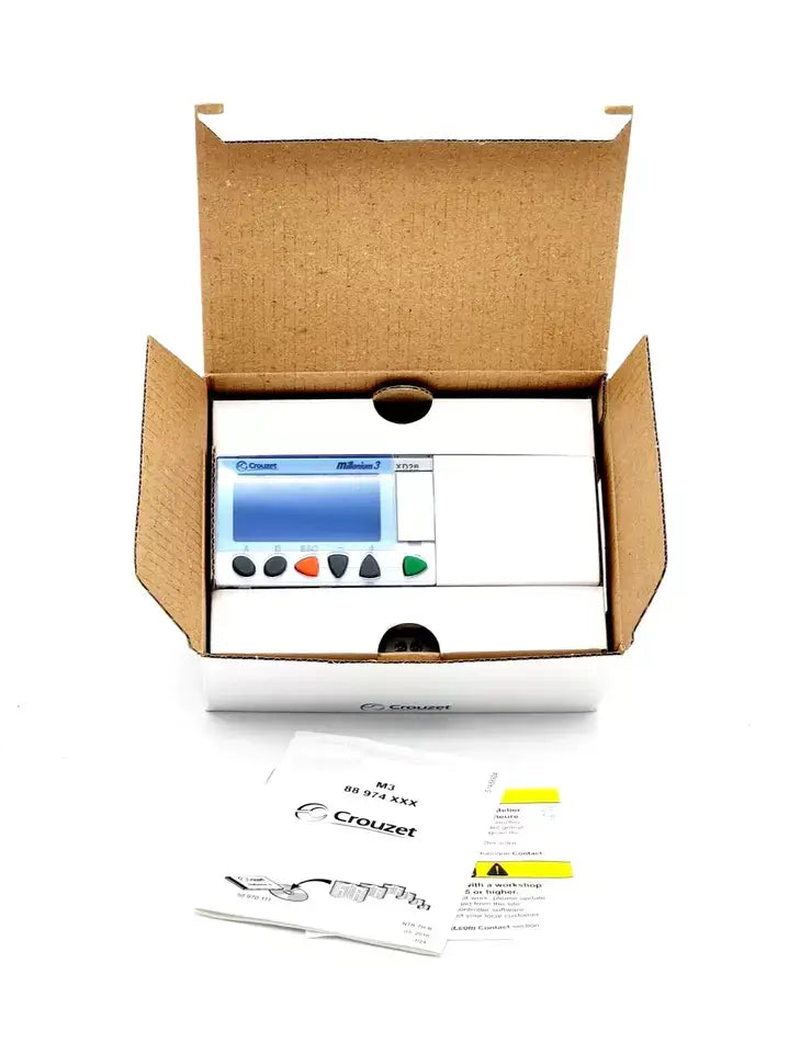 Crouzet XD26 R 88974163 SMART SPS-Steuerungsmodul 230 V/AC in open box with manual and packaging.
