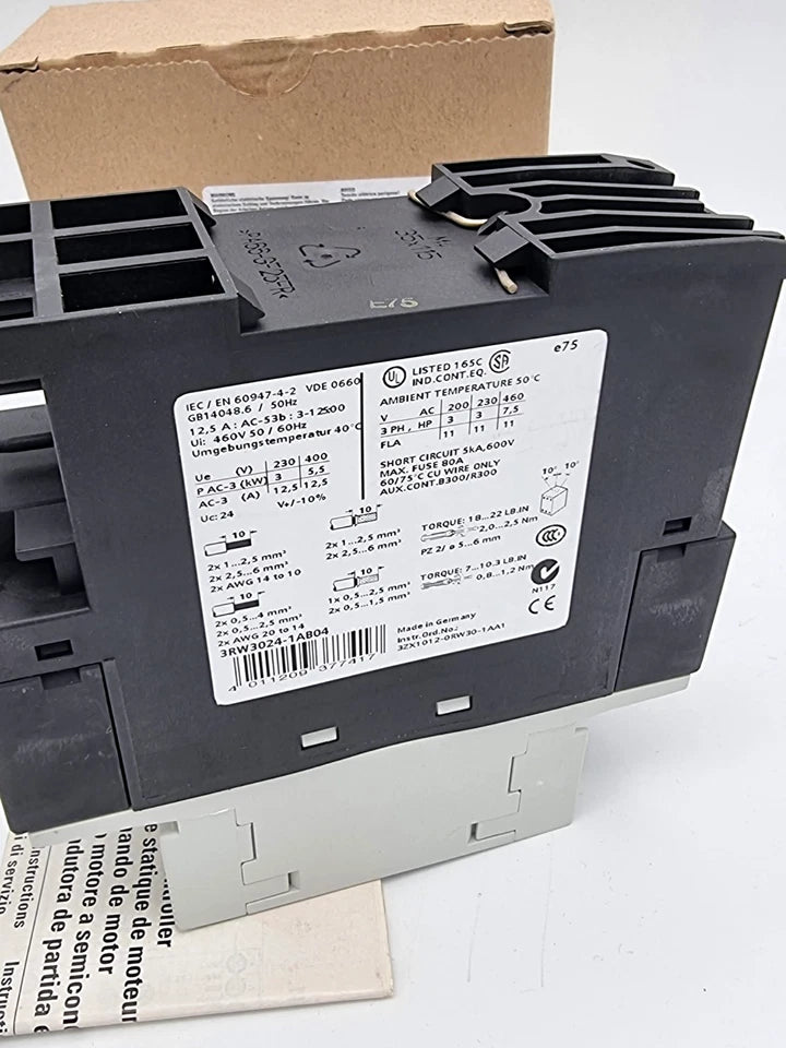 Siemens 3RW3024-1AB04 Sanftstarter S0 12,5A 5,5KW/400V in original packaging with detailed label