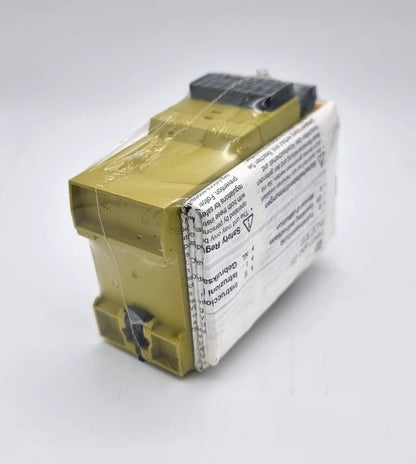 Pilz 787310 PNOZ X3P C Sicherheitsschaltgerät 24VDC 24VAC | sealed in original packaging, new condition.