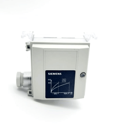 Siemens QBM65.2-1 air duct pressure sensor, 0-100 Pa, for air and non-aggressive gases, with membrane sensing element, shown front view.