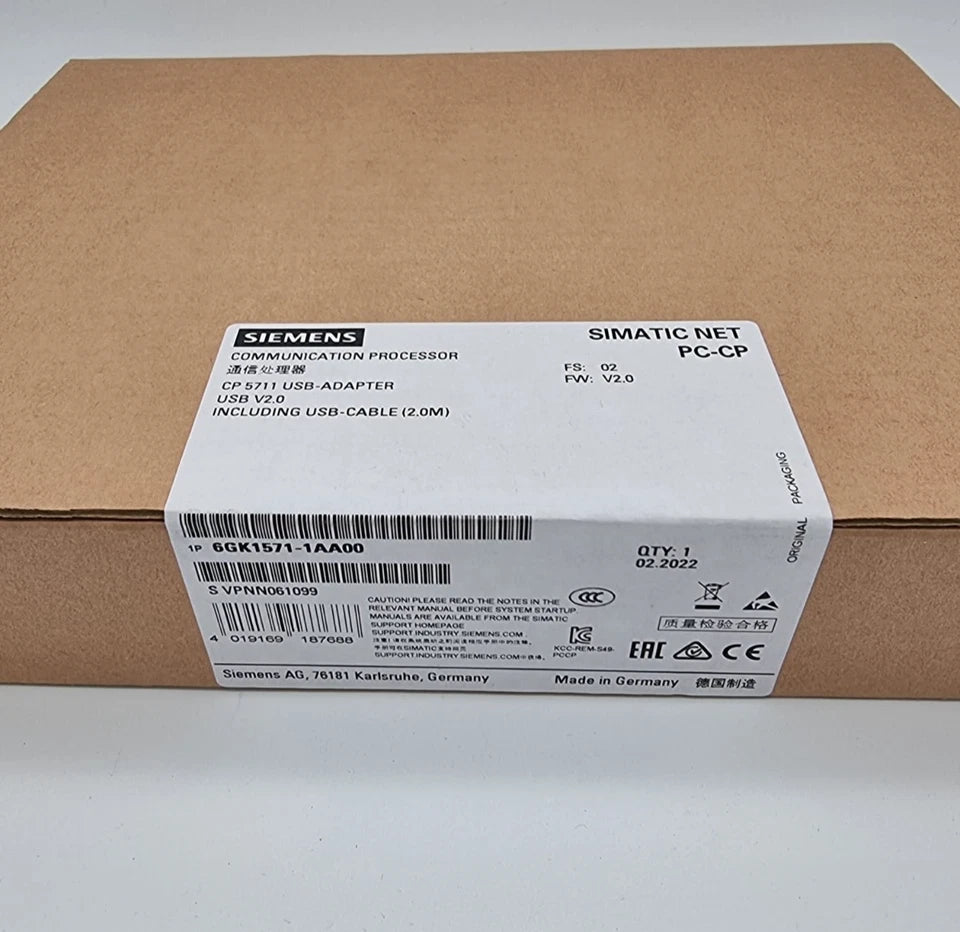 Box of Siemens 6GK1571-1AA00 Kommunikationsprozessor CP 5711 USB-Adapter | sealed, showing product label and specifications