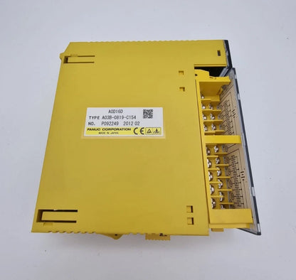 Fanuc A03B-0819-C154 CNC I/O-Modul in gelb, ungebraucht, Original FANUC für CNC-Steuerungen, Ansicht von oben