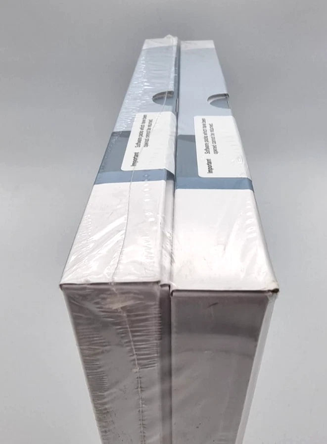 Sealed packaging of Siemens 6ES7822-1AA03-4YA5 SIMATIC STEP 7 Professional SR4/V13 combo, new and unopened.