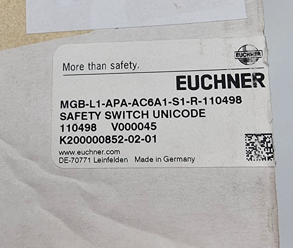 Label of Euchner 110498 MGB-L1-APA-AC6A1-S1-R-110498 Zuhaltemodul showing safety switch details.