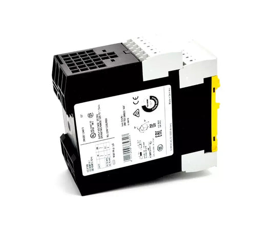 Siemens SIRIUS 3RK3251-2AA10 Erweiterungsmodul for modular safety system with 4/8 F-RO fail-safe relay outputs, 24V DC.
