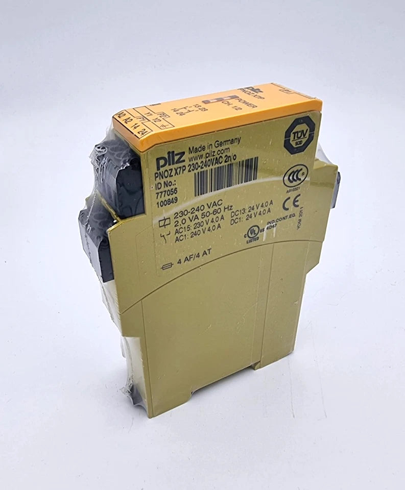 Pilz 777056 PNOZ X7P Sicherheitsschaltgerät 230-240VAC 2n/o | sealed, neues Gerät in Originalverpackung seitlich abgebildet