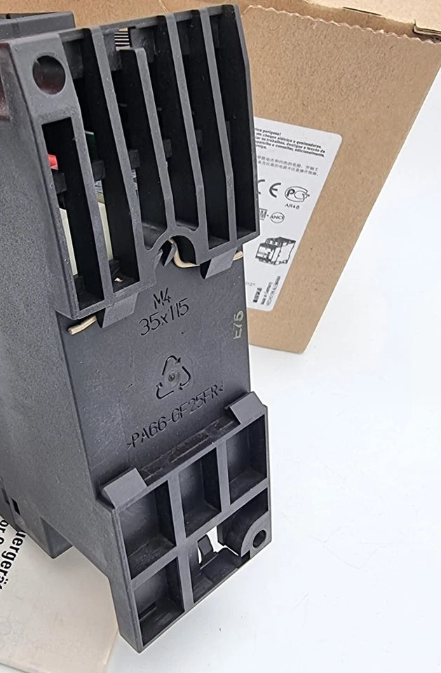 Siemens 3RW3024-1AB04 Sanftstarter S0 12,5A 5,5KW/400V electronic soft starter new