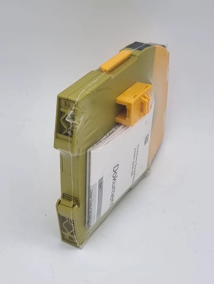 Pilz 750108 PNOZ s8 Kontakterweiterung 24VDC 2 n/o | sealed shown in original packaging.