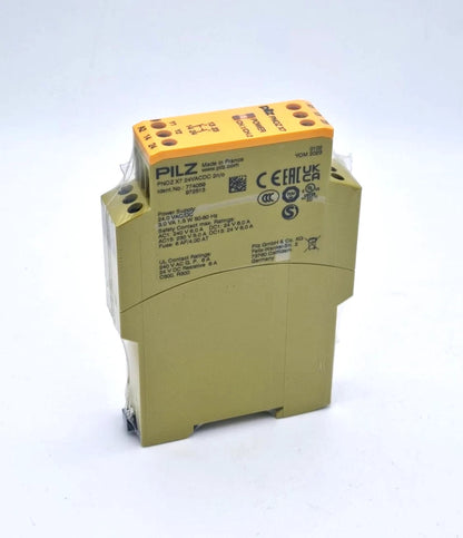 Pilz 774059 PNOZ X7 Sicherheitsschaltgerät 24VACDC 2n/o | sealed product image