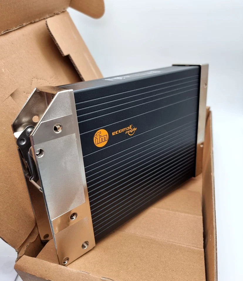 ifm CR0032 Programmierbare Steuerung R360/ClassicController/32 in Verpackung, neues Produkt von ifm electronic