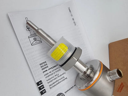 ifm SI6000 Strömungswächter SIS30ABBFPKG/US-100-IPF with instruction manual.