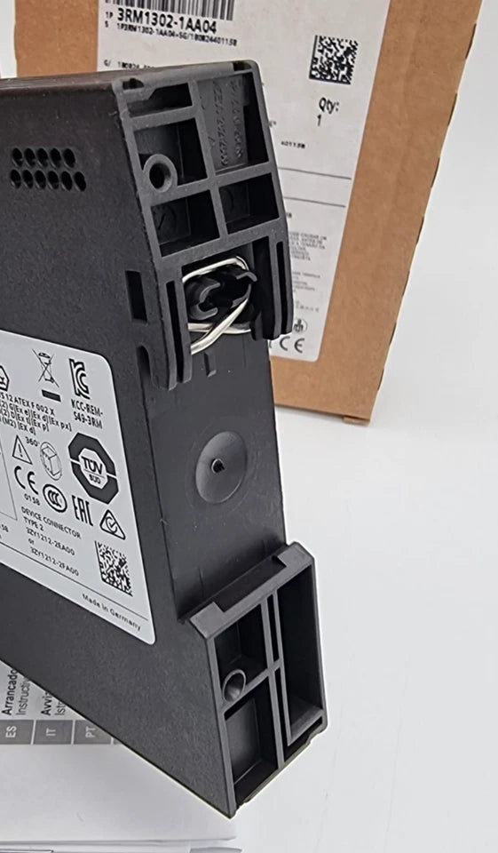 Siemens 3RM1302-1AA04 Wendestarter Failsafe 500 V 0,09 - 0,75 kW | sealed in original packaging