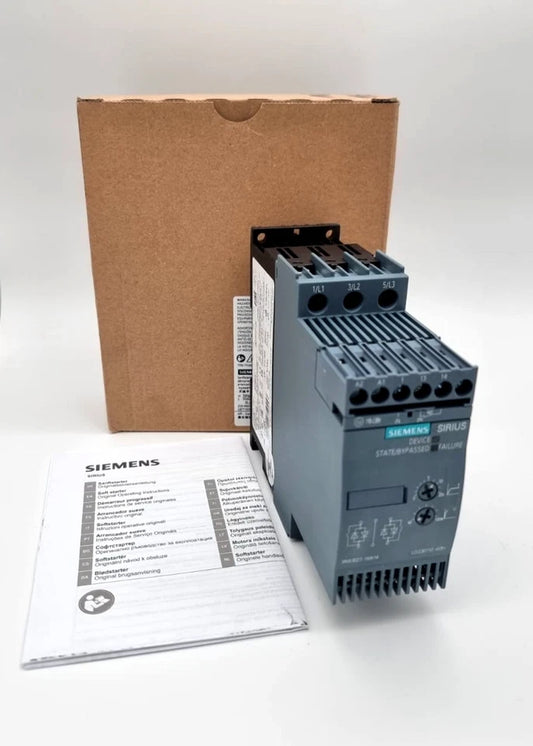 Siemens 3RW3027-1BB14 SIRIUS Sanftstarter 32A 480V 110-230V S0 with product box and manual