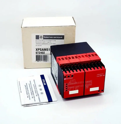 Telemecanique XPSAM5140 safety relay for emergency stop, model 072402, new and boxed with instructions.