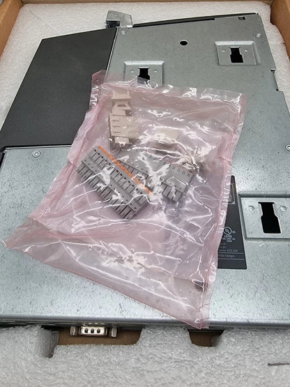 Siemens 6SL3040-1MA01-0AA0 SINAMICS Control Unit CU320-2 PN in original packaging with connectors