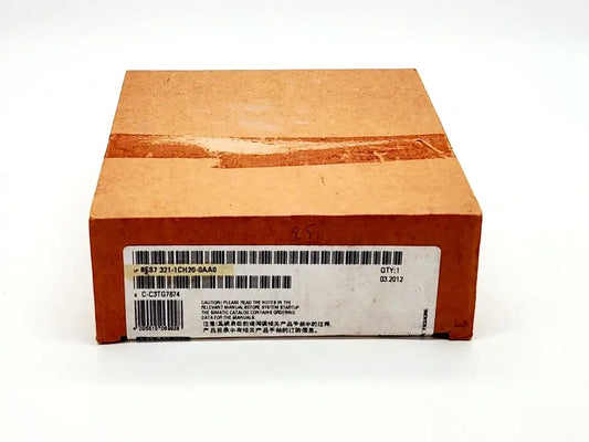 Sealed box of Siemens SIMATIC S7-300 SM 321 Digitaleingabe, new and unopened, item number 6ES7321-1CH20-0AA0.