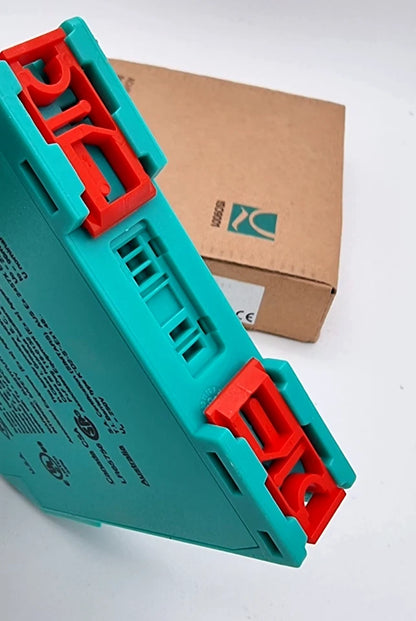 Pepperl+Fuchs 72044 KFD2-SD-Ex1.48 Ventilsteuerbaustein, neu und originalverpackt, mit Verpackung im Hintergrund.