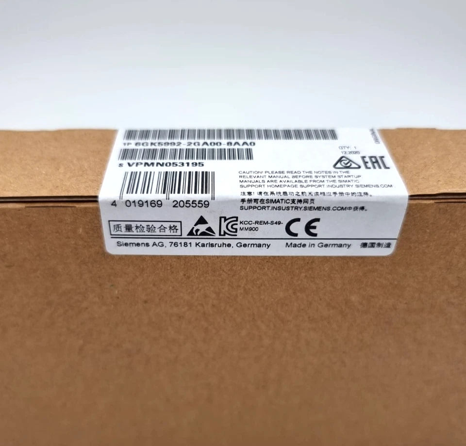 Sealed box of Siemens 6GK5992-2GA00-8AA0 Medienmodul MM992-2CUC with label, new and original packaging.