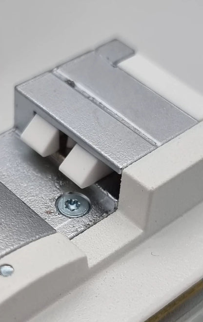 Beckhoff CX2550-0010 Erweiterungsmodul für CX20xx CFast-Einschub, Detailansicht des Speichermoduls in originalverpacktem Zustand