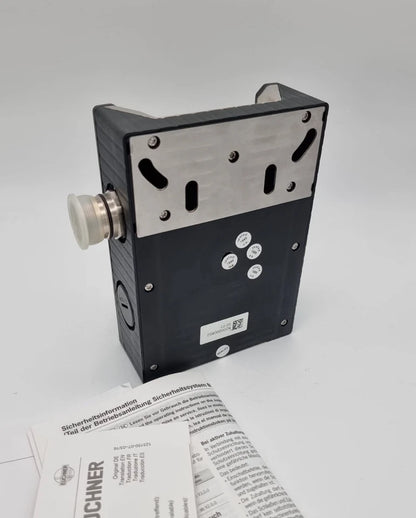Euchner 110498 MGB-L1-APA-AC6A1-S1-R-110498 Zuhaltemodul, neues Sicherheitsmodul in Verpackung mit Handbuch.