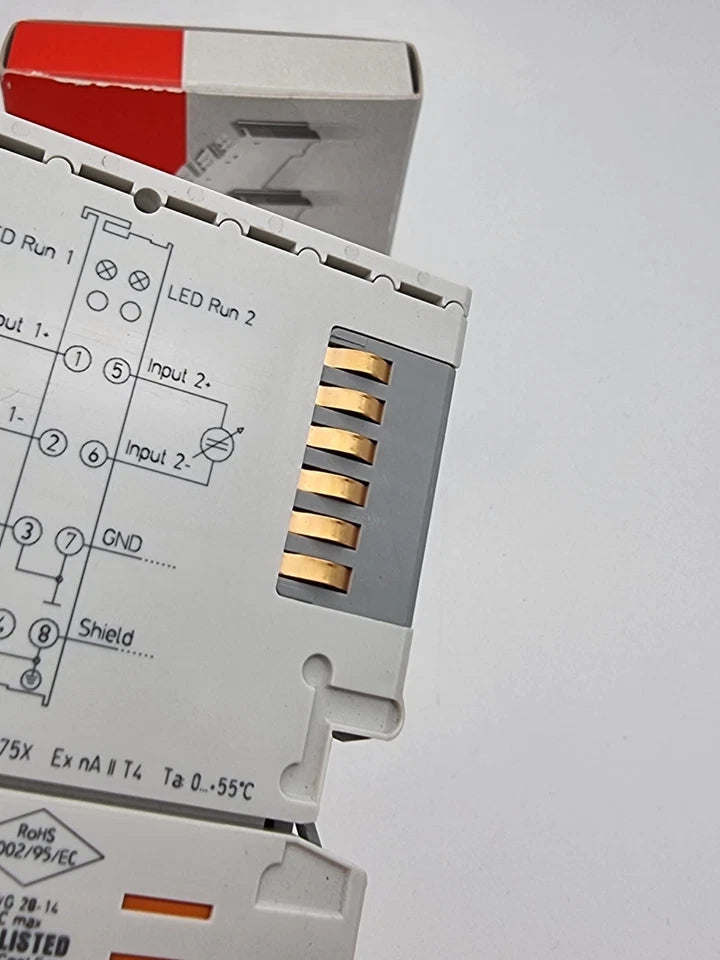 Beckhoff KS3102 Busklemme 2-Kanal-Analog-Eingang Spannung ±10 V 16 Bit, abgebildet in der Originalverpackung, Detailansicht
