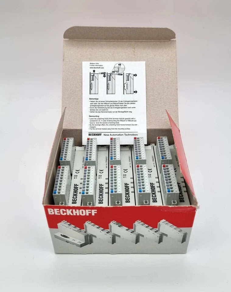 Box of Beckhoff KM2002-0001 Busklemmenmodul 16-Kanal-Digital-Ausgang 24 V DC modules, new and sealed packaging.