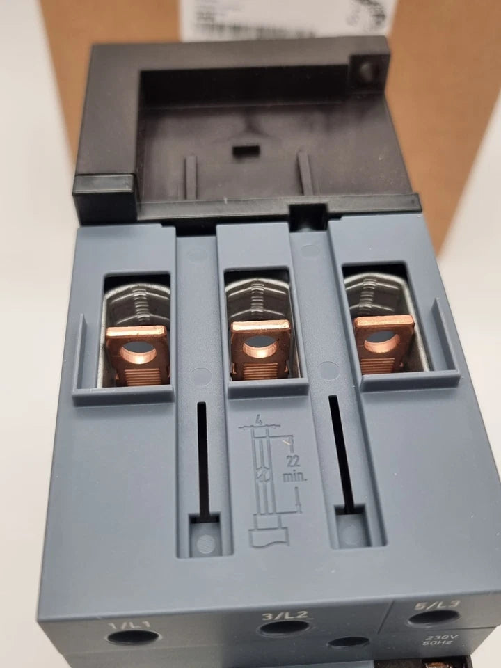 Siemens 3RT2047-1AP00-1AA0 Leistungsschütz AC-3e/AC-3 110A 55kW