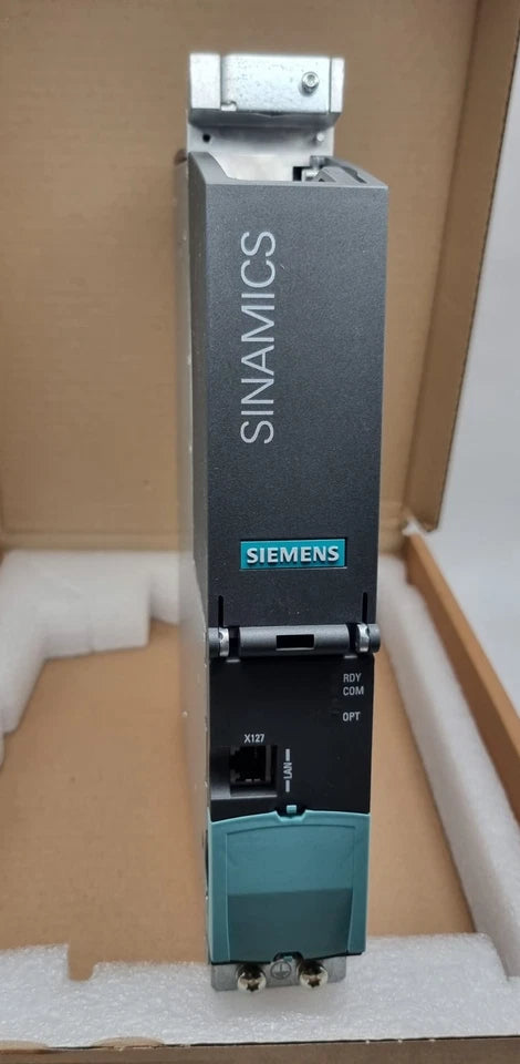 Siemens 6SL3040-1MA01-0AA0 SINAMICS Control Unit CU320-2 PN in original packaging, control unit for drive systems.