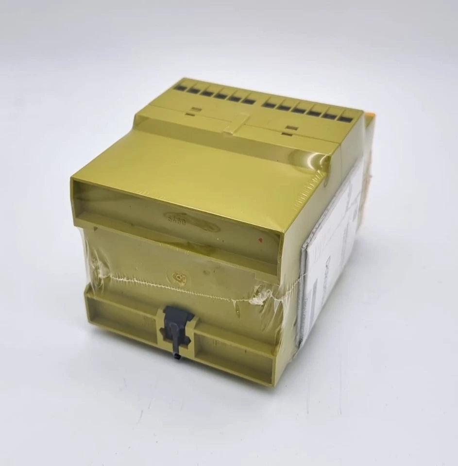 Pilz 774148 PZE 9 Kontakterweiterung 230-240VAC 8n/o 1n/c | sealed in original packaging