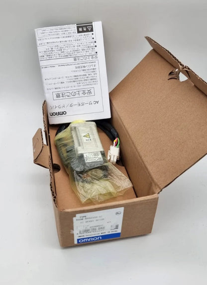 Omron R88M-G10030H-S2 AC-Servomotor