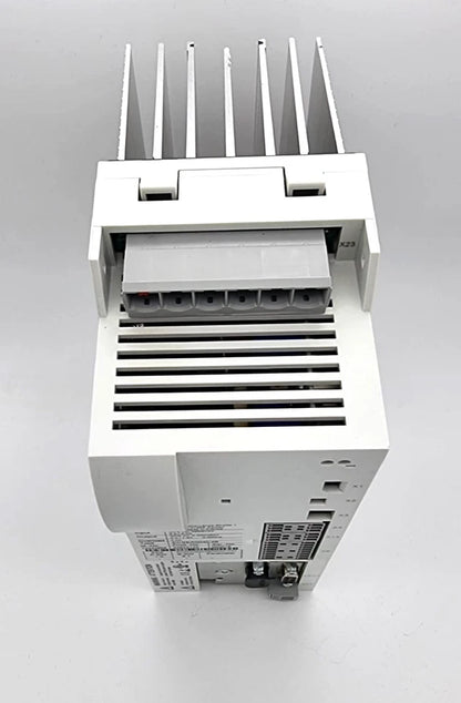 Lenze 13470118 ECSEA004C4B Achsmodul 4.0A, Servo-Achsverstärker in Originalverpackung, Ansicht von oben