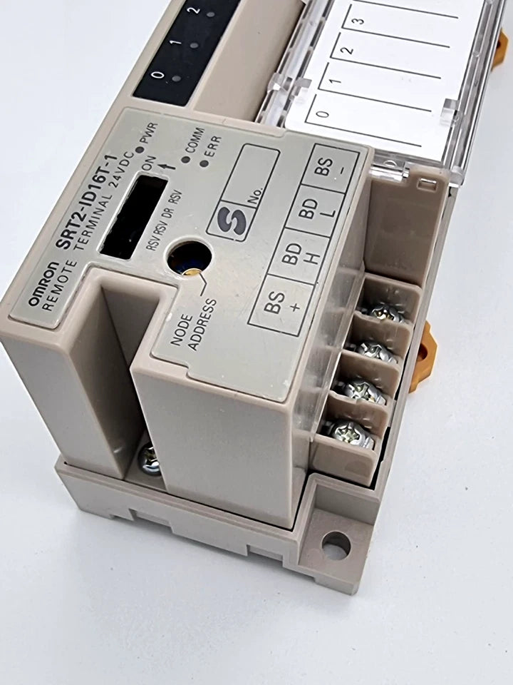 Omron SRT2-ID16T-1 Remote I/O Modul 16-kanaliger Digitaleingang 24V DC in Originalverpackung