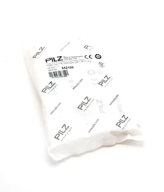 Pilz 542109 PSEN cs6.1 M12 safety switch packaging, RFID secure semiconductor outputs, IP67, 8-pin M12 connector.