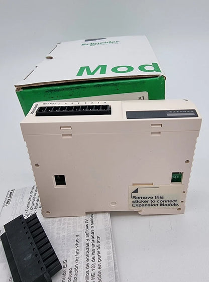 Schneider Electric TM2DDI8DT 8 Eingänge Digitales Eingangsmodul M238 for Modicon M238, shown with packaging and instructions.