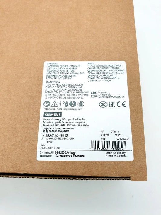 Siemens 3RA6120-1EB32 SIRIUS Kompaktabzweig Direktstarter 690 V AC/DC 24 V packaging with product label and barcode visible.