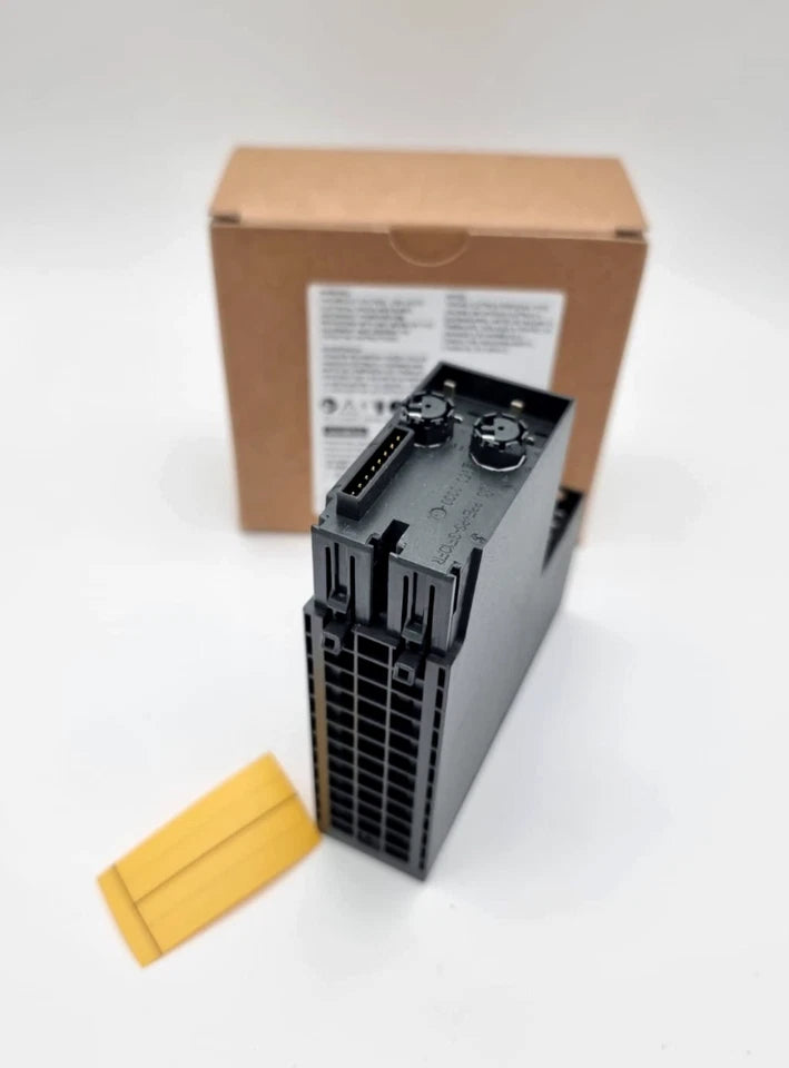 Siemens 3RK1903-3BA02 PM-D F PROFISAFE Powermodul with packaging in the background